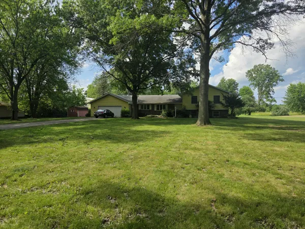 $350,000 | 397 East 1300 North, Chesterton, IN 46304