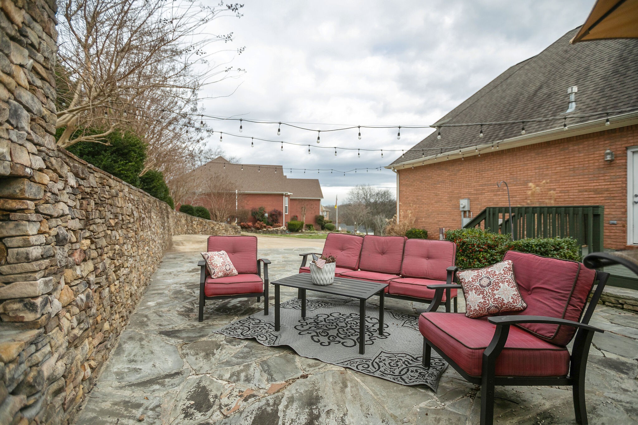 3029 Viewpointe Way Columbia, TN 38401 - Photo 31 of 40 a outdoor space with patio the couches and a potted plant on a table