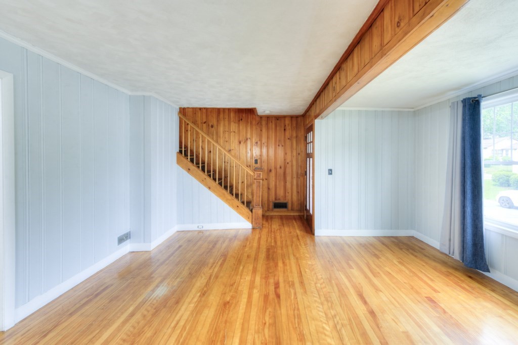 62 Rolfe Avenue Shrewsbury, MA 01545 - Photo 9 of 35 Gallery Image 9