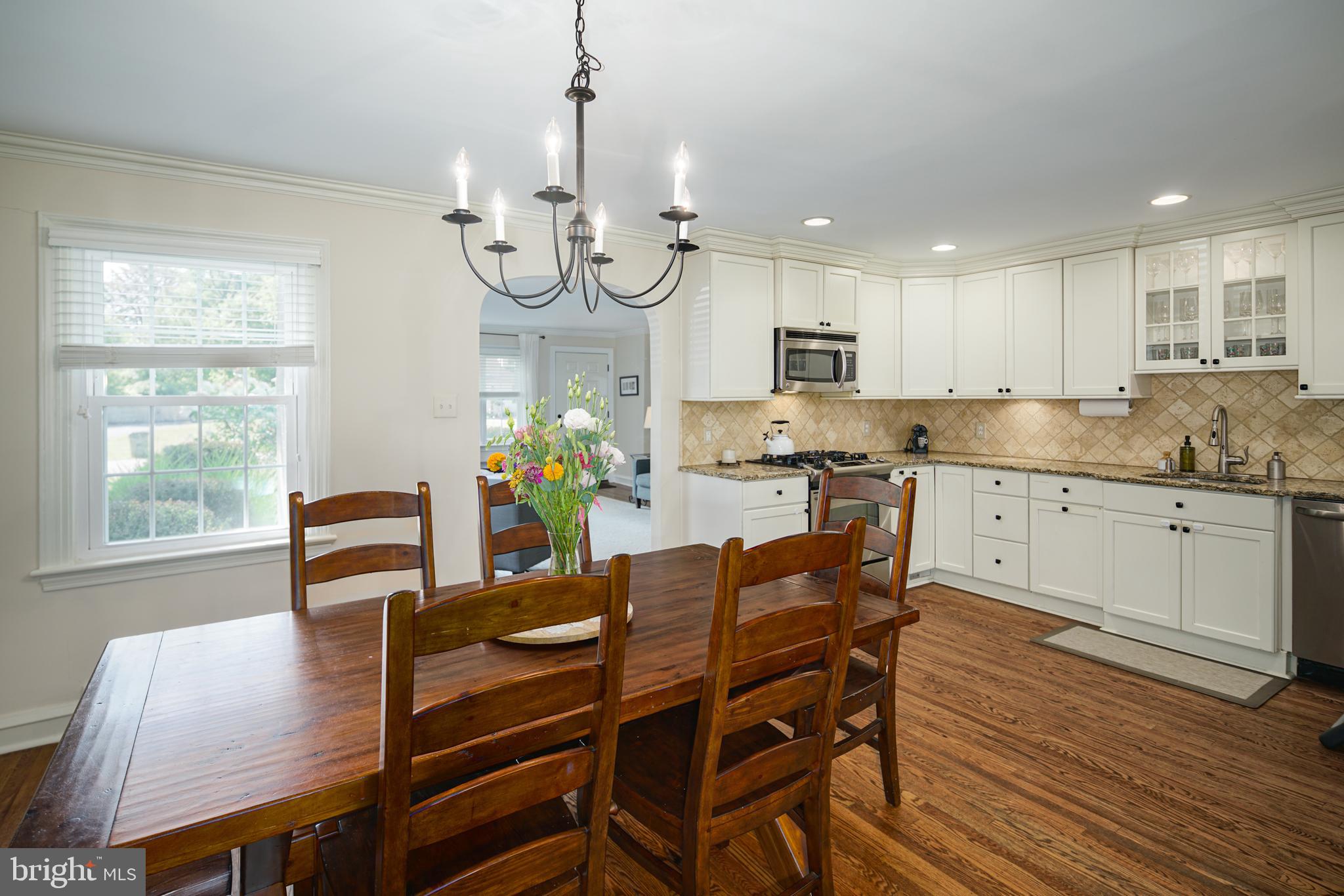 305 Henry Lane Wallingford, PA 19086 - Photo 5 of 21