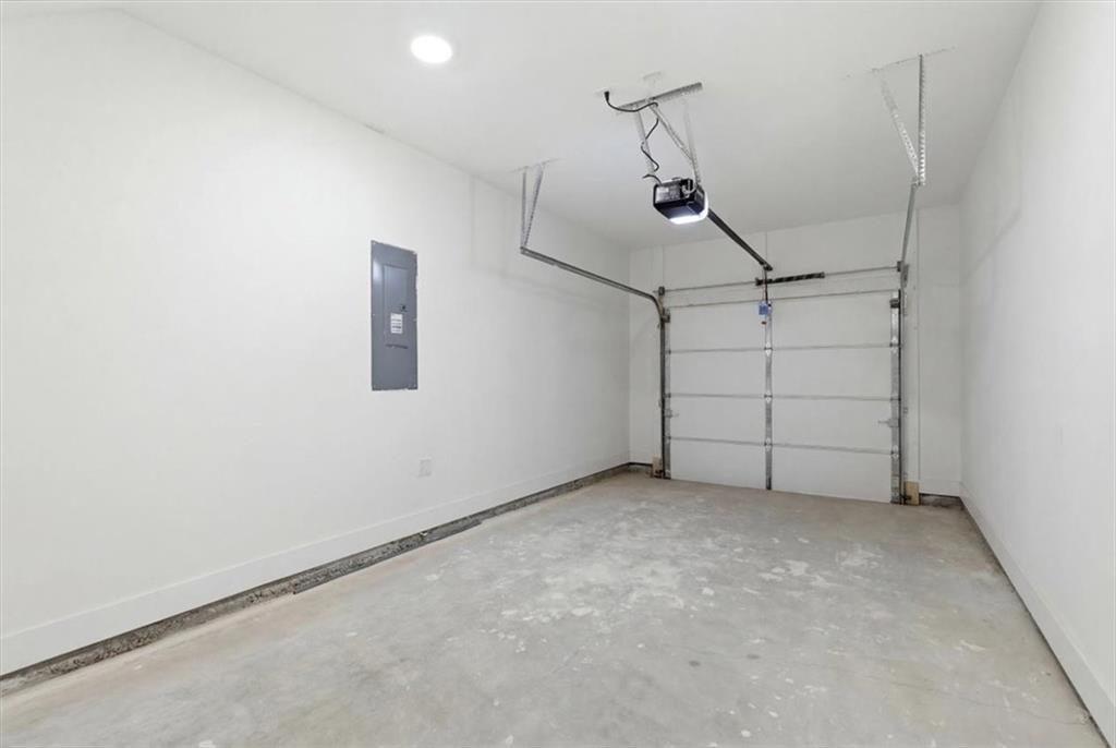 208 Mission Way Atlanta, GA 30315 - Photo 22 of 43