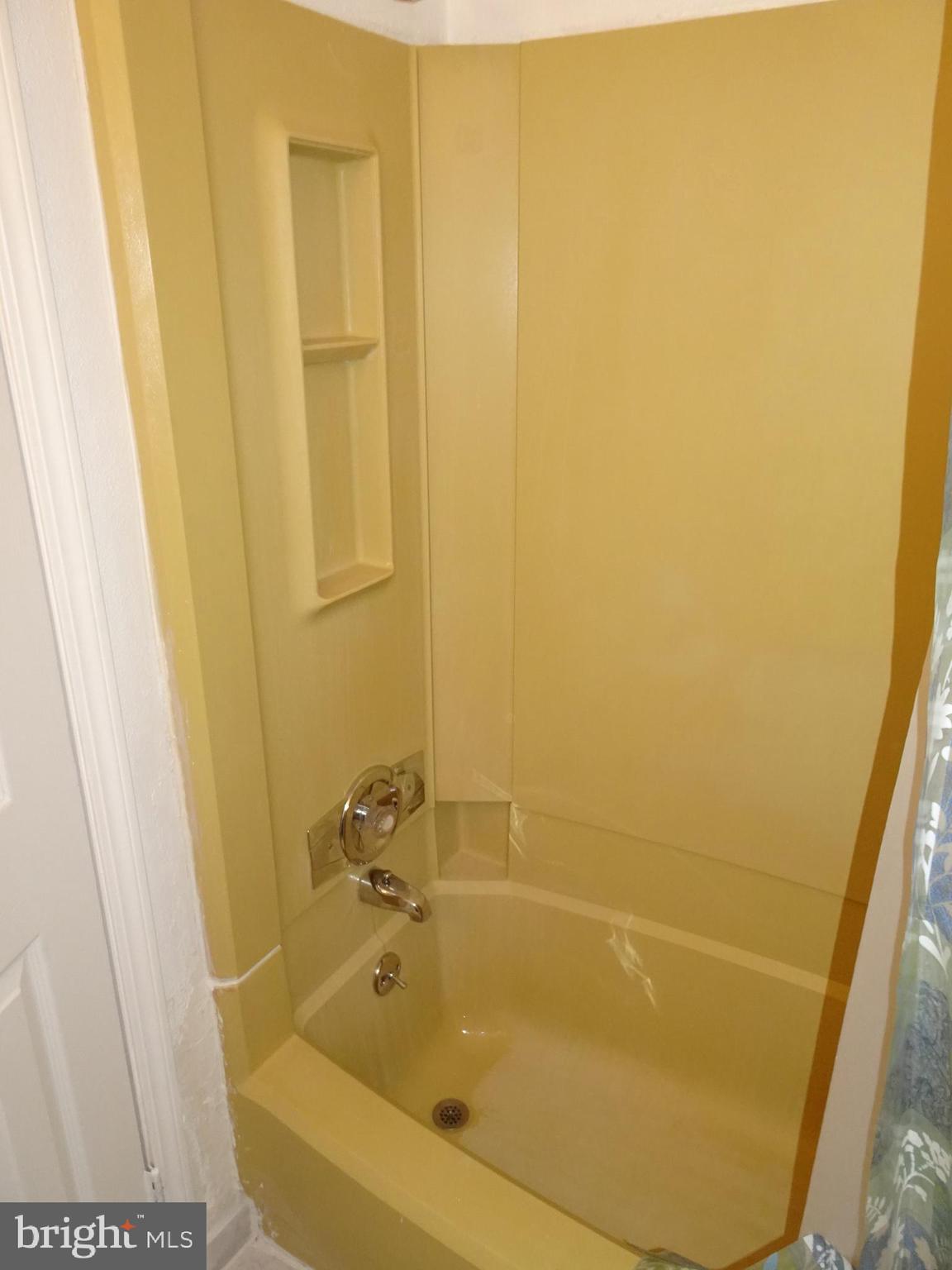 9451 Woodbridge Road Philadelphia, PA 19114 - Photo 10 of 13 Gallery Image 10