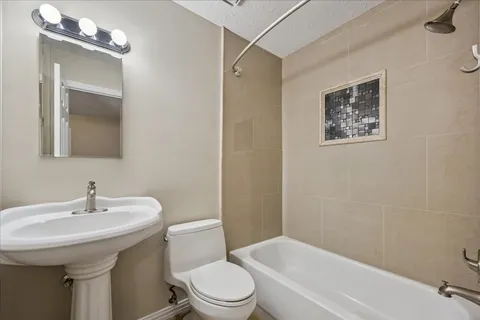$675,000 | 3117 East Elm Circle, Katy, TX 77493