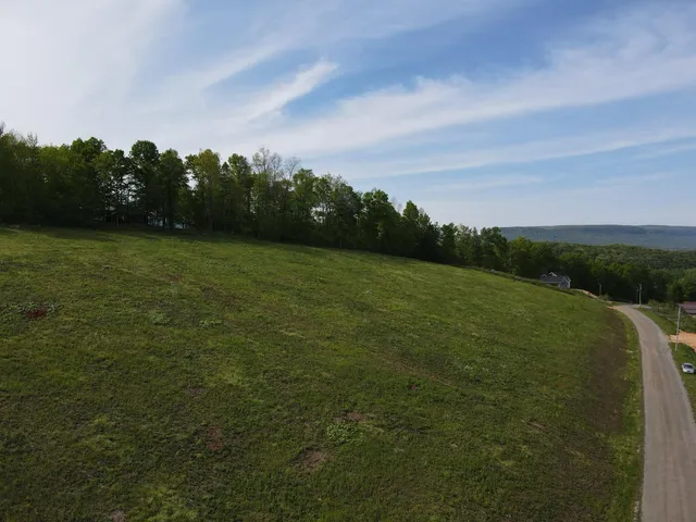 $60,000 | Lot 1 Derek Drive, Jasper, TN 37347