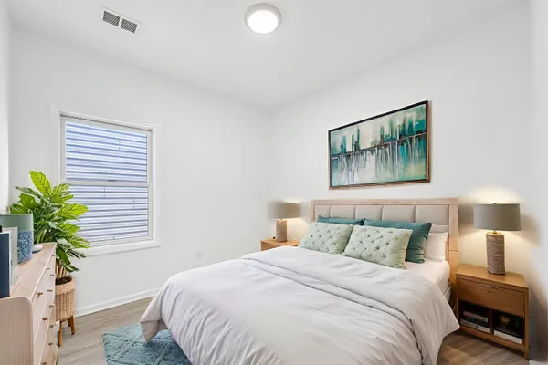 $3,800 | 62 Hutton Street, Unit 2, Jersey City, NJ 07307