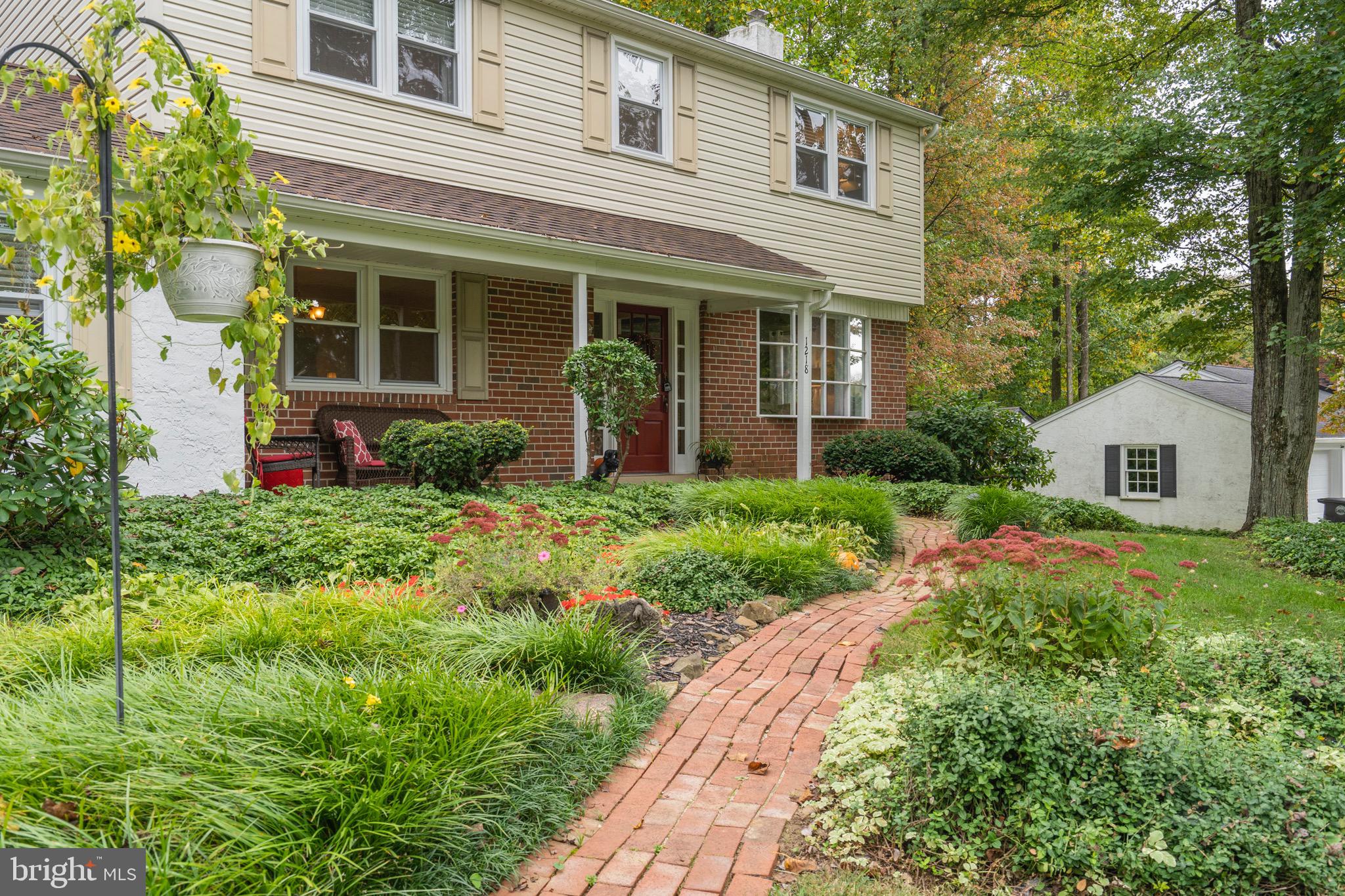 1218 Eagle Road West Chester, PA 19382 - Photo 5 of 51 Awesome brick walkway to front entrance