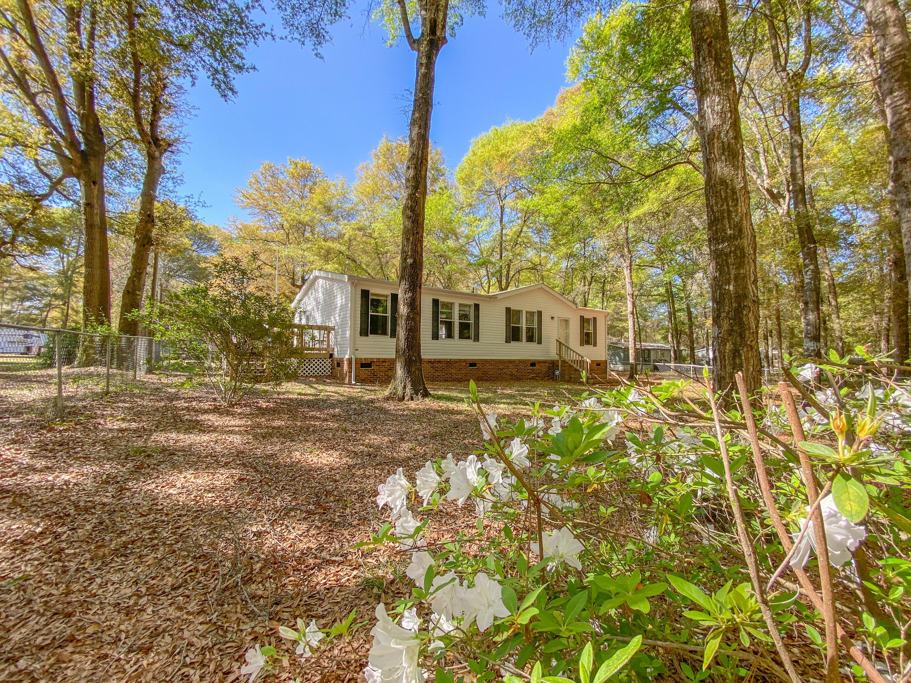 1119 Gray Road Summerton, SC 29148 - Photo 3 of 21 IMG_3075