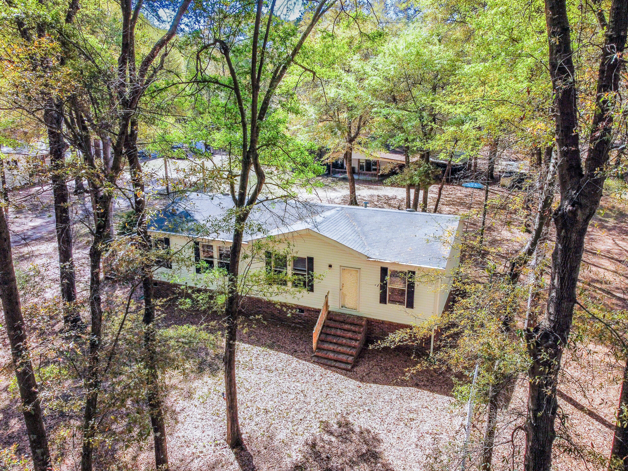 1119 Gray Road Summerton, SC 29148 - Photo 5 of 21 Size-14