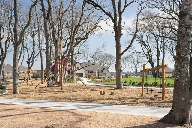 $550,000 | 12222 Grassy Bnd Drive, Mont Belvieu, TX 77523