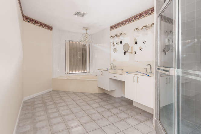 22829 Marbella Circle Boca Raton, FL 33433 - Photo 21 of 24 Must See Property-small-025-026-24-666x4