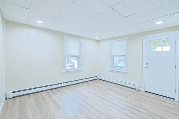 $1,600 | 156 Urban Avenue, Unit 3, North Providence, RI 02904