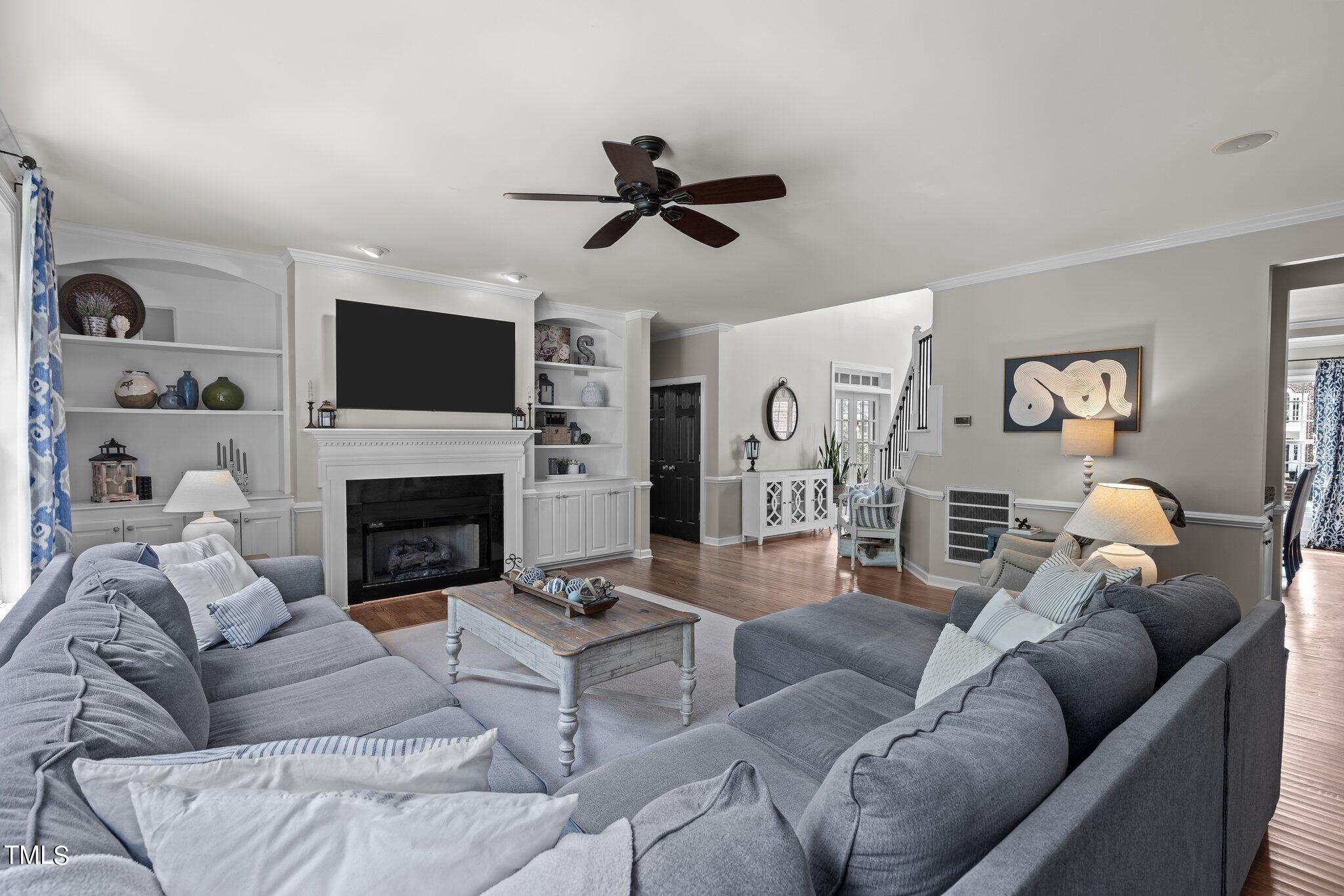 12404 Village Gate Way Raleigh, NC 27614 - Photo 11 of 53 11-web-or-mls-8Y3A9256