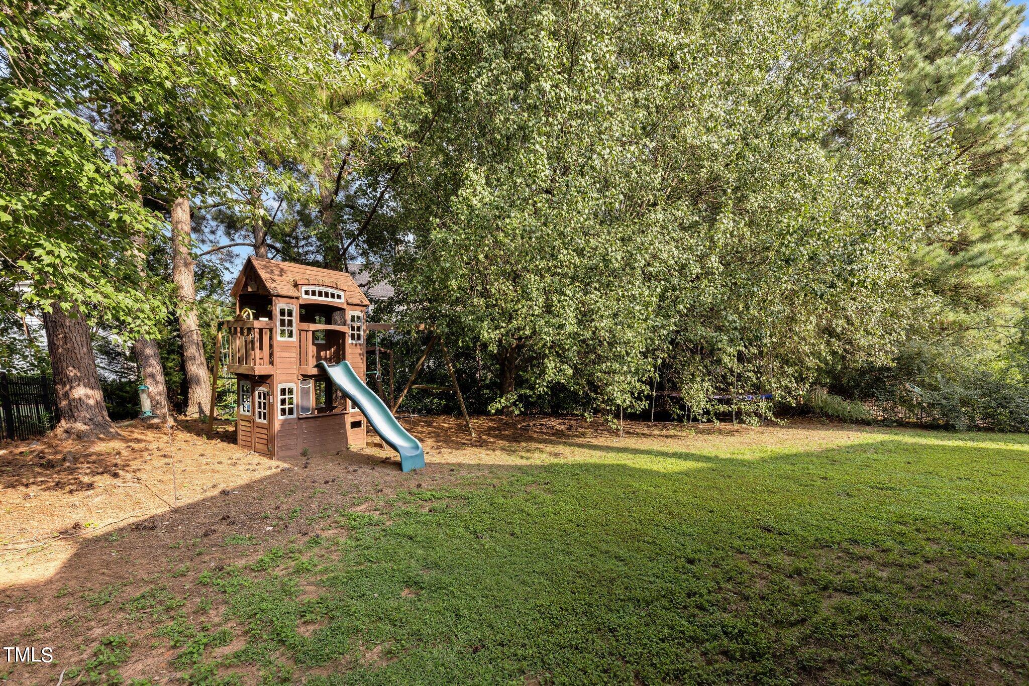 12404 Village Gate Way Raleigh, NC 27614 - Photo 45 of 53 45-web-or-mls-8Y3A9448