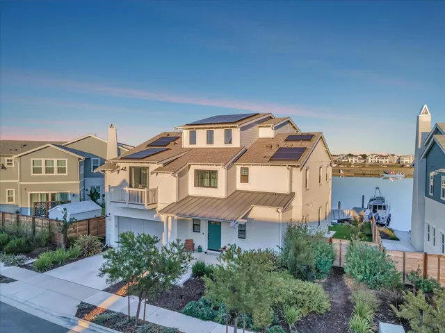 $1,790,000 | 19 Edgewater Court, Bethel Island, CA 94511