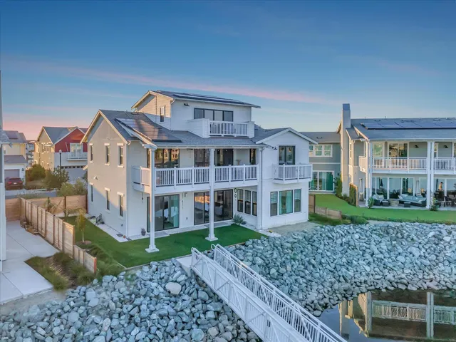 $1,790,000 | 19 Edgewater Court, Bethel Island, CA 94511