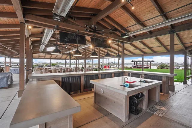 $1,790,000 | 19 Edgewater Court, Bethel Island, CA 94511