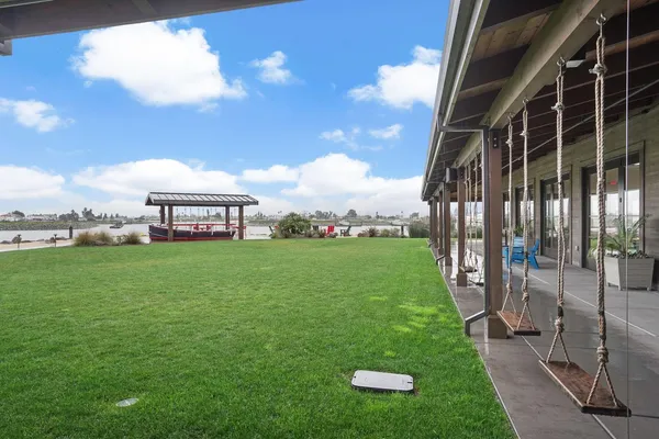$1,790,000 | 19 Edgewater Court, Bethel Island, CA 94511