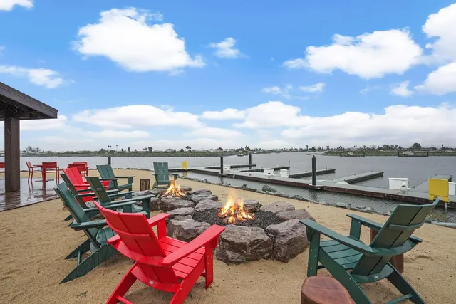 $1,790,000 | 19 Edgewater Court, Bethel Island, CA 94511