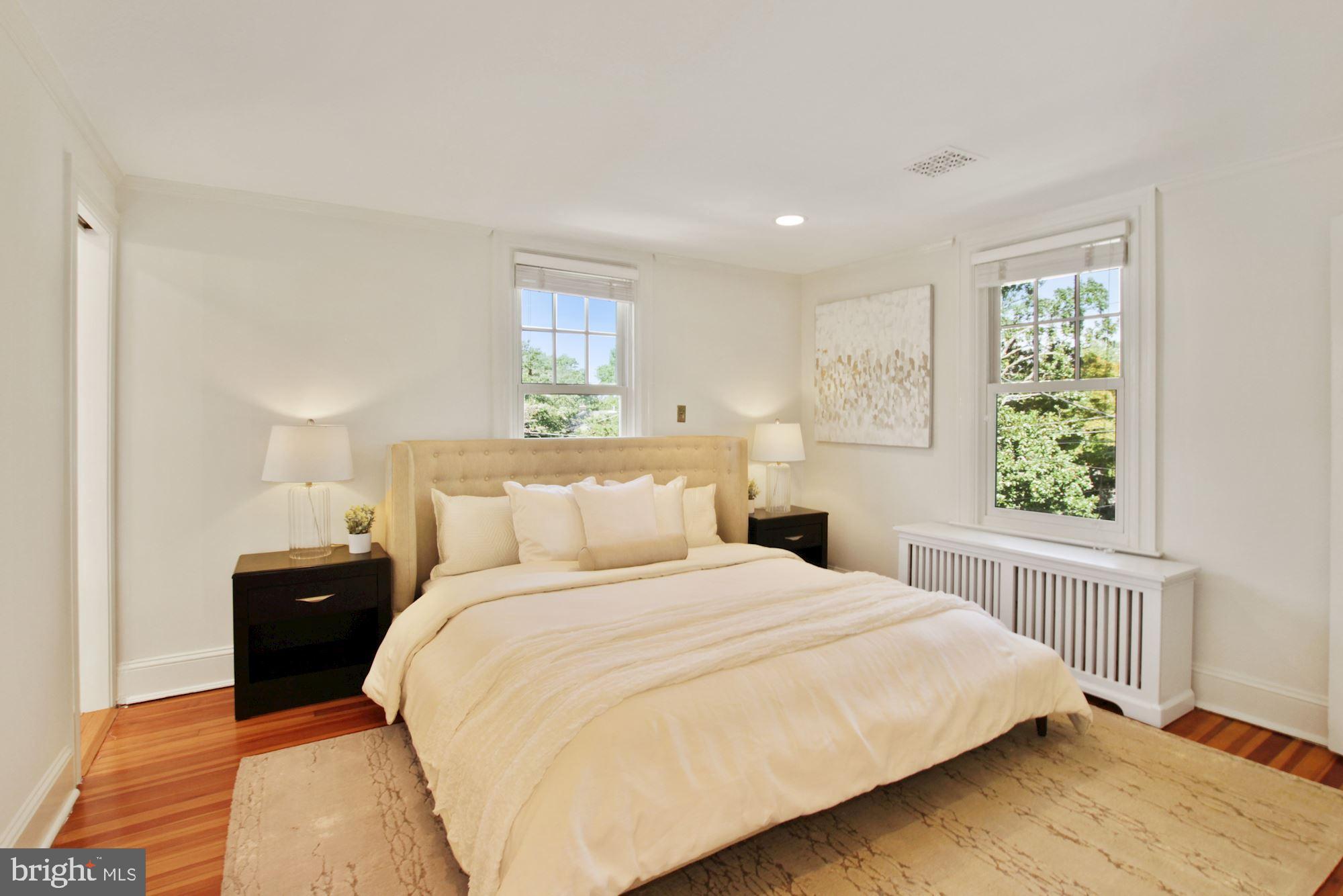 3906 Aspen Street Chevy Chase, MD 20815 - Photo 24 of 43 Owner's bedroom suite