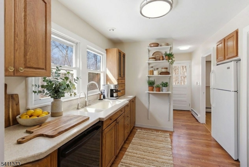 34 Isabelle Avenue Hopatcong, NJ 07821 - Photo 19 of 34