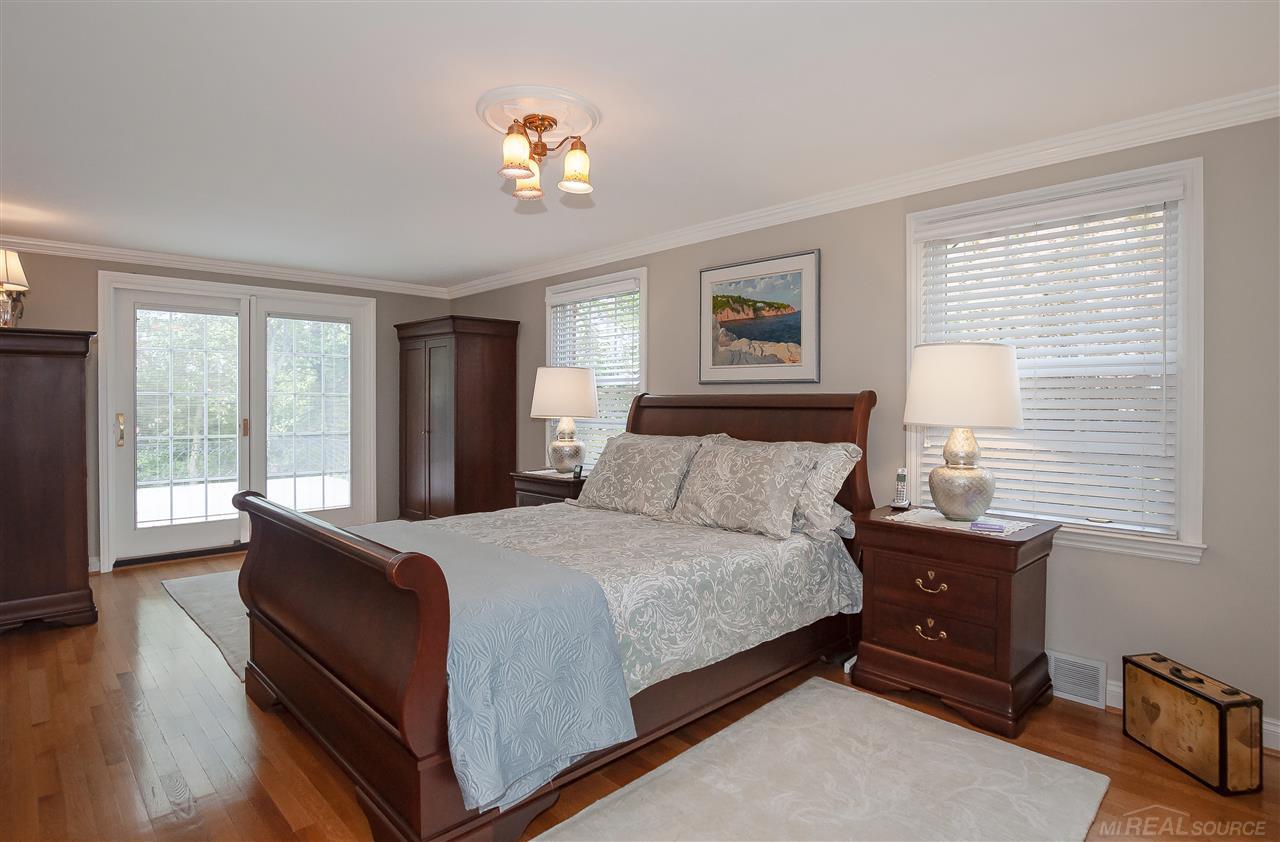 74 Lewiston Road Grosse Pointe Farms, MI 48236 - Photo 36 of 67