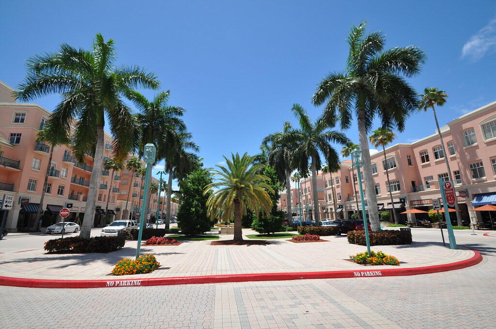 17204 Hampton Boulevard Boca Raton, FL 33496 - Photo 157 of 175 Mizner Park