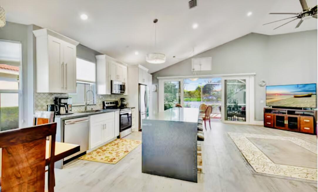 17204 Hampton Boulevard Boca Raton, FL 33496 - Photo 26 of 175 IMG_2742