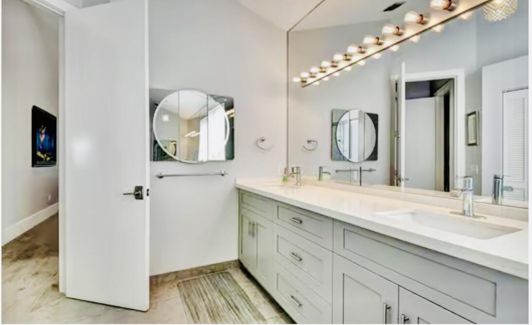 17204 Hampton Boulevard Boca Raton, FL 33496 - Photo 58 of 175 Snow White Quartz Counter Tops