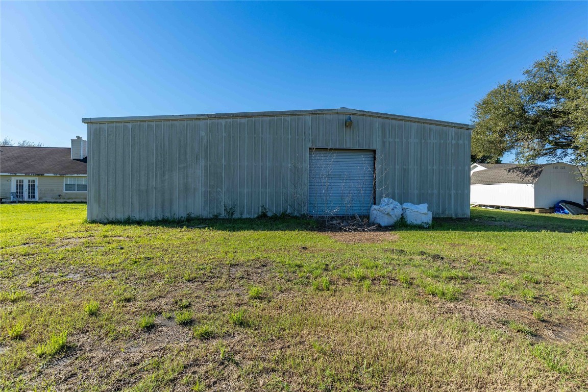 1324 Alpha Lane Crosby, TX 77532 - Photo 18 of 20 a view of a backyard