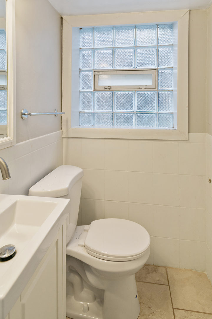 12138 South Elizabeth Street Chicago, IL 60643 - Photo 7 of 22