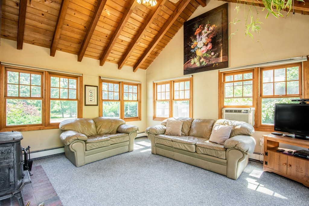 17 Gray Birch Road Ashland, MA 01721 - Photo 12 of 27 Gallery Image 12
