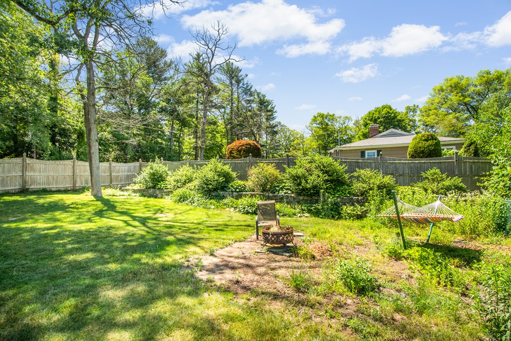 17 Gray Birch Road Ashland, MA 01721 - Photo 23 of 27 Gallery Image 23