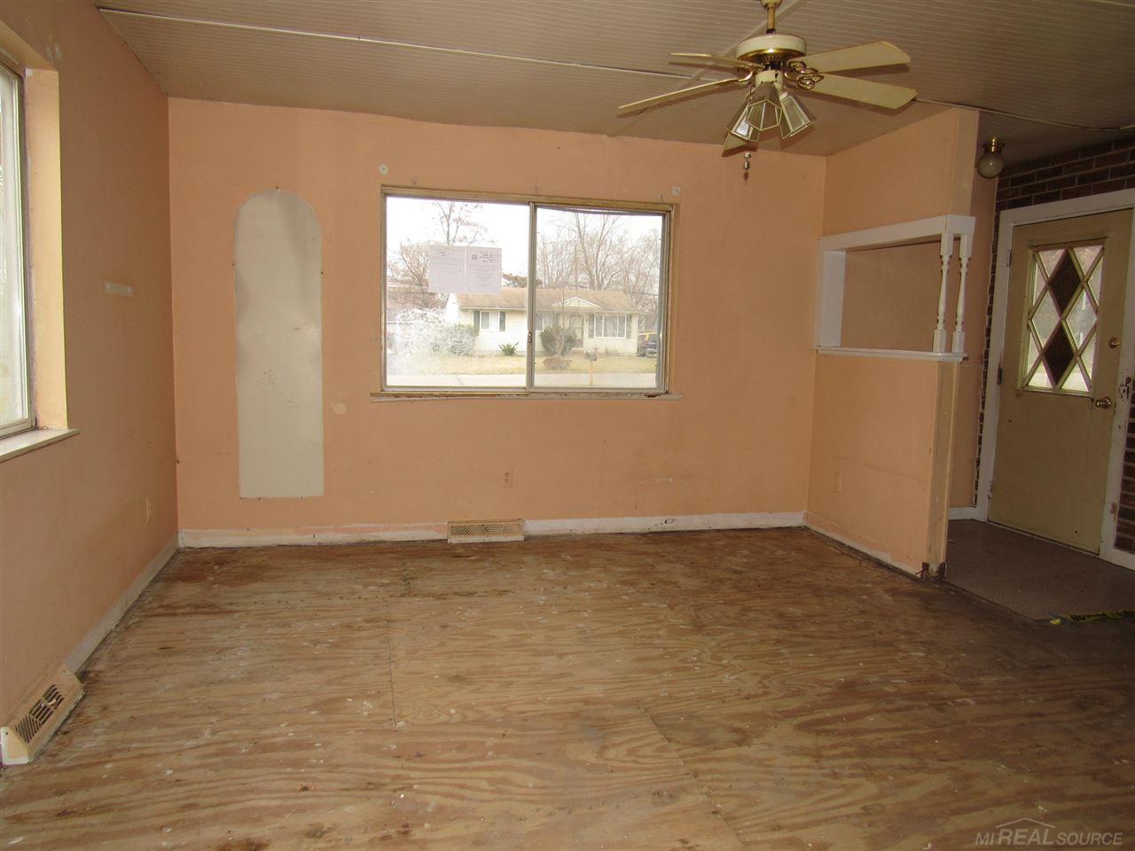 3015 Emmons Avenue Rochester Hills, MI 48307 - Photo 19 of 39