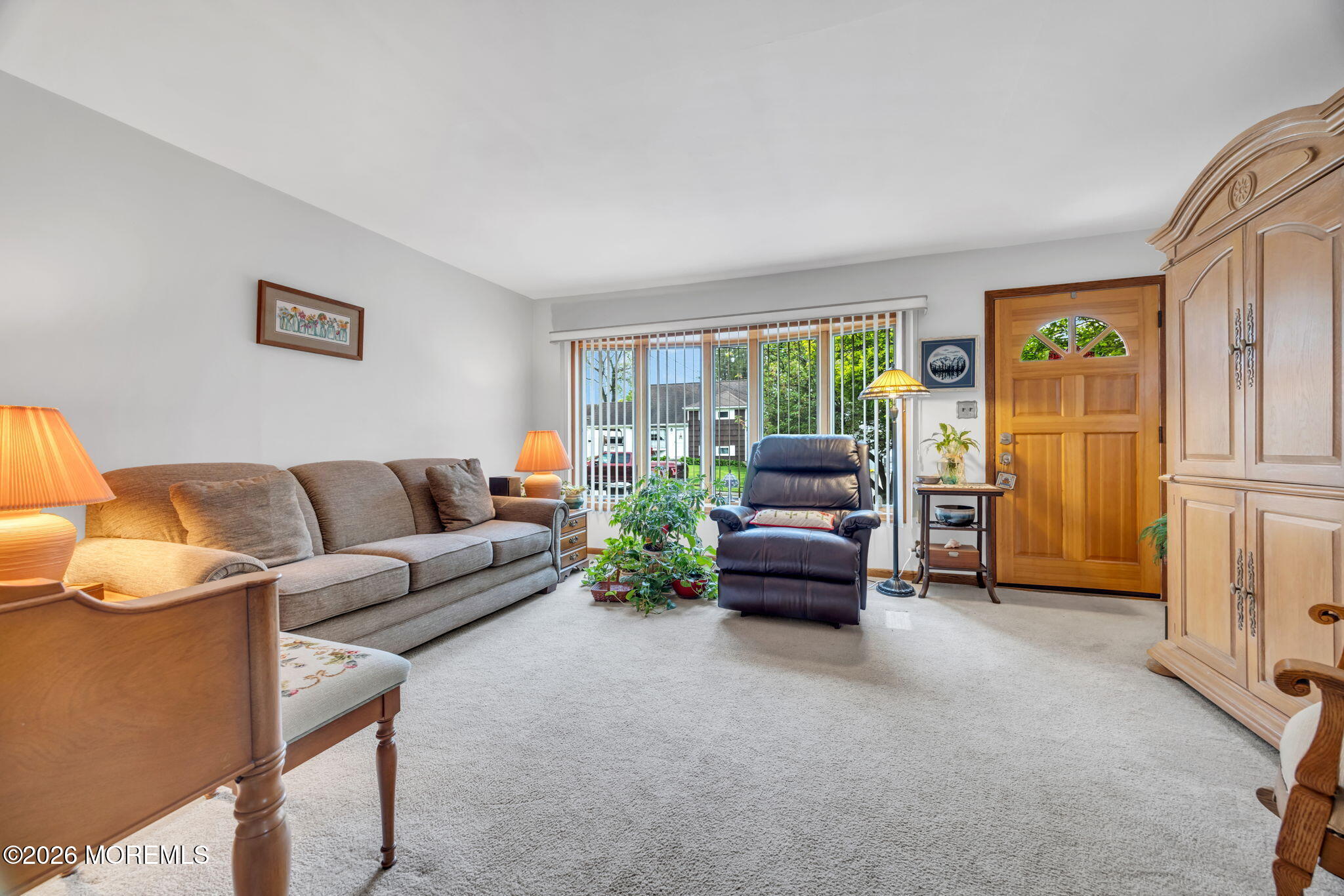 19 Shetland Road East Brunswick, NJ 08816 - Photo 2 of 35 8-web-or-mls-2M1A0383