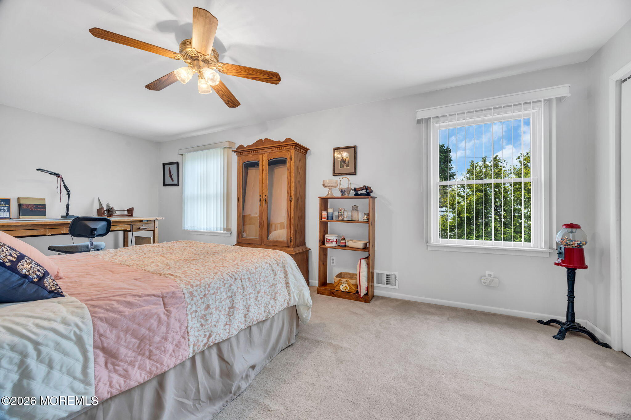 19 Shetland Road East Brunswick, NJ 08816 - Photo 21 of 35 30-web-or-mls-2M1A0478