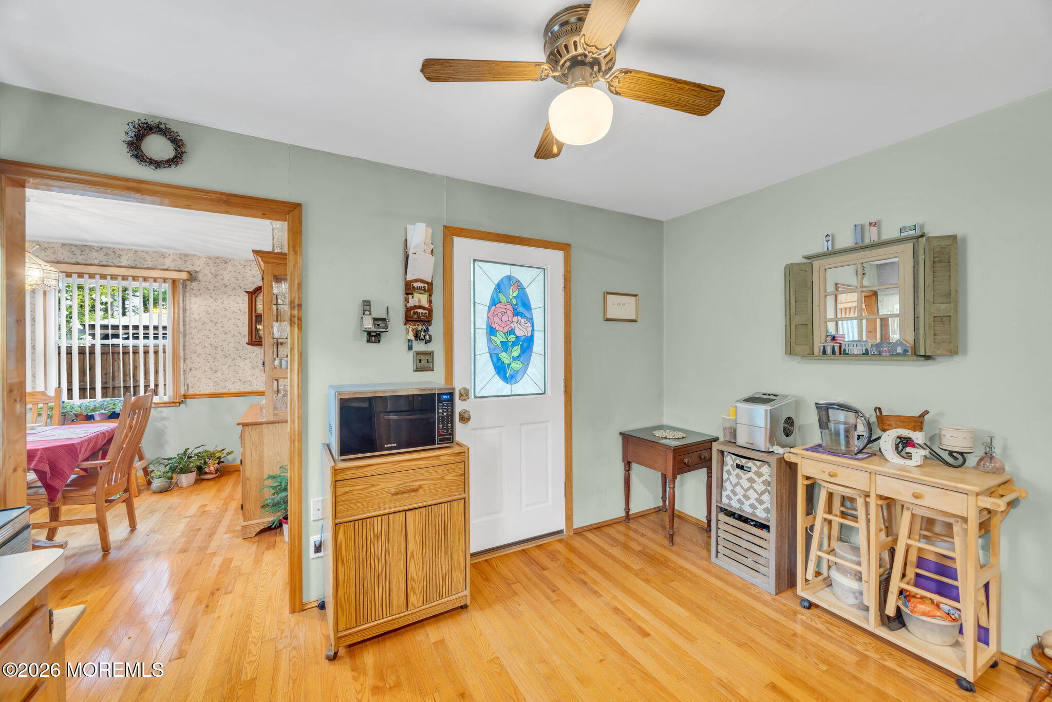 19 Shetland Road East Brunswick, NJ 08816 - Photo 7 of 35 20-web-or-mls-2M1A0428