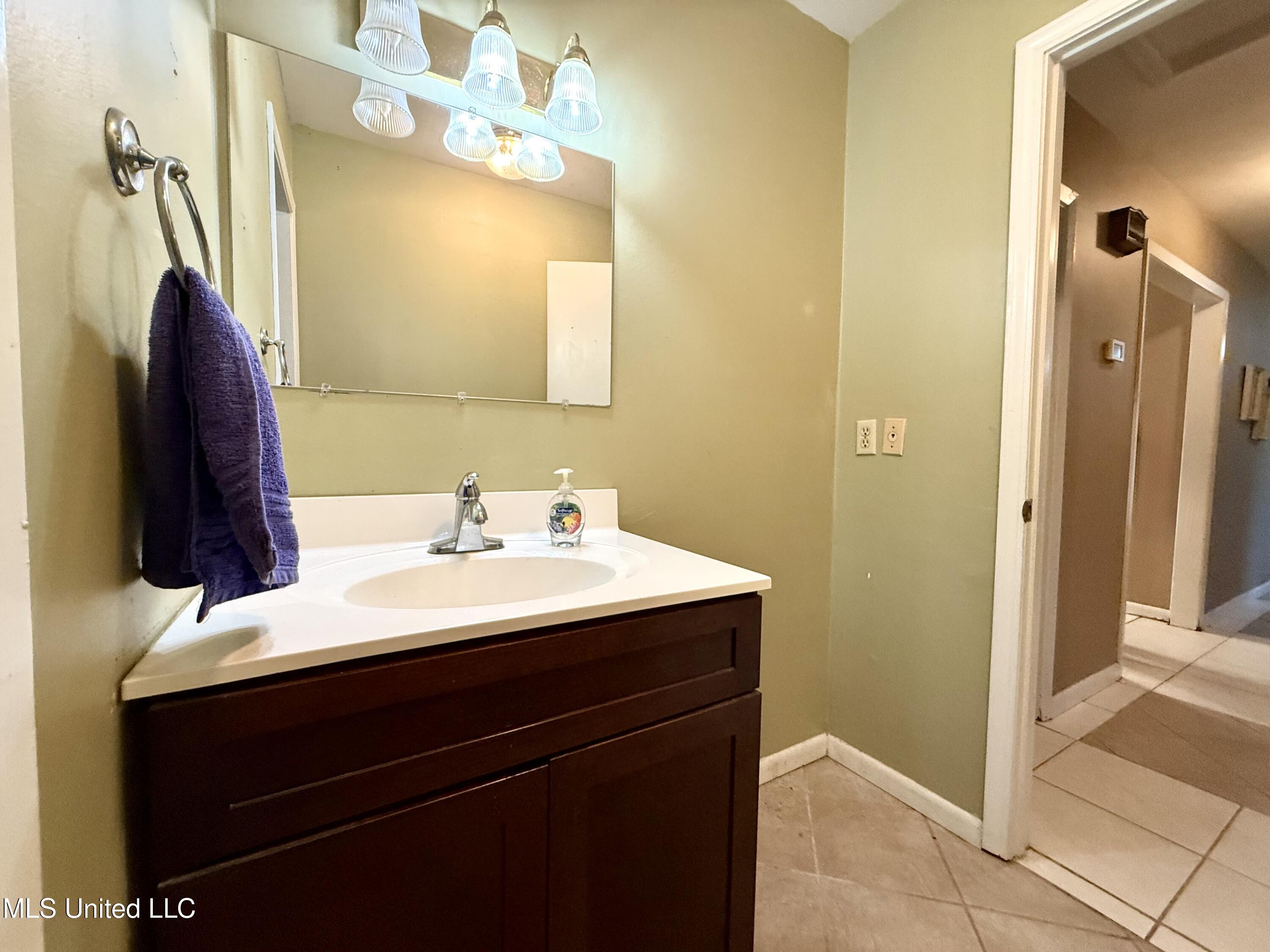 1301 Third Avenue Picayune, MS 39466 - Photo 18 of 55 IMG_8665