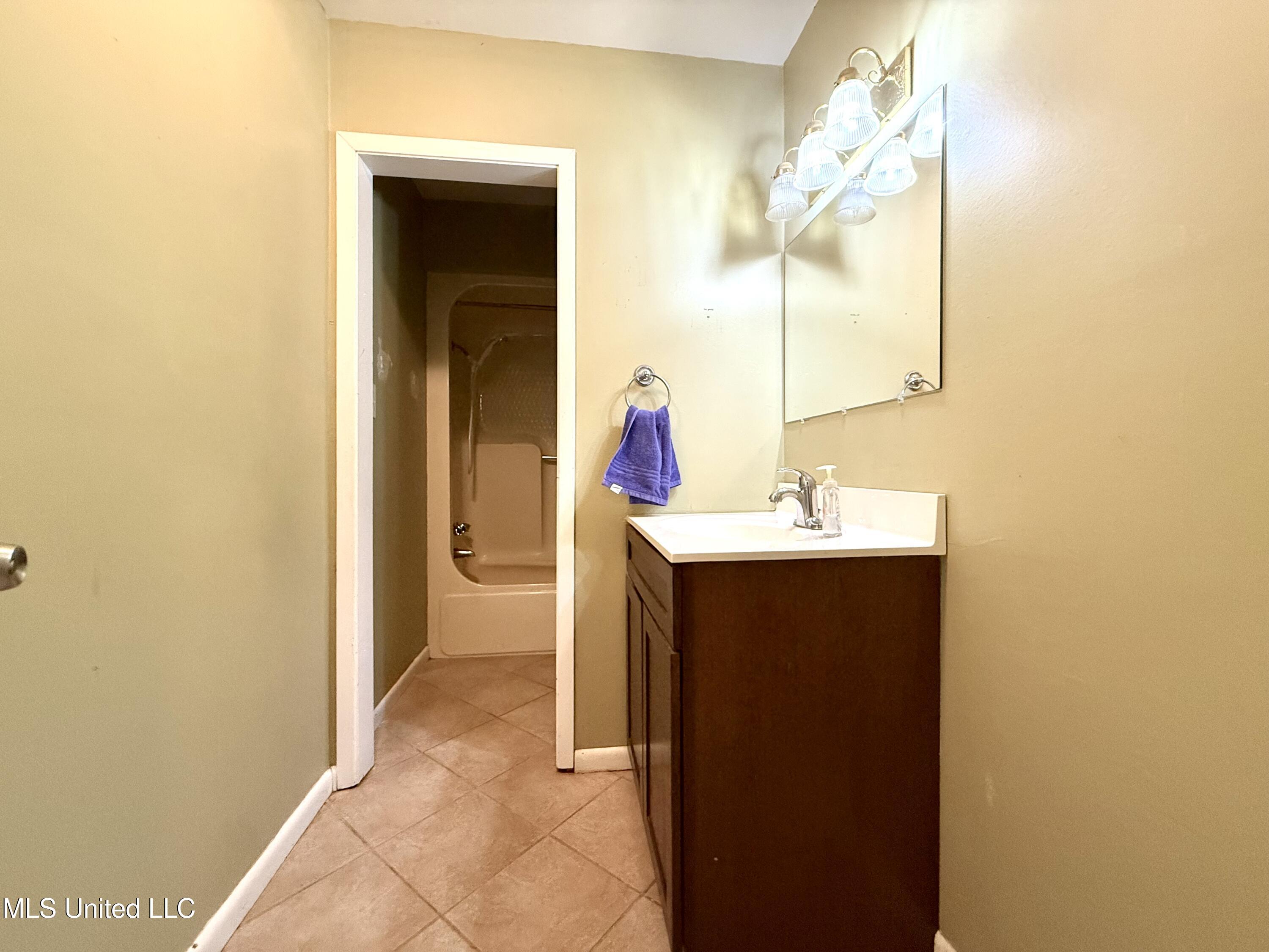 1301 Third Avenue Picayune, MS 39466 - Photo 19 of 55 IMG_8664