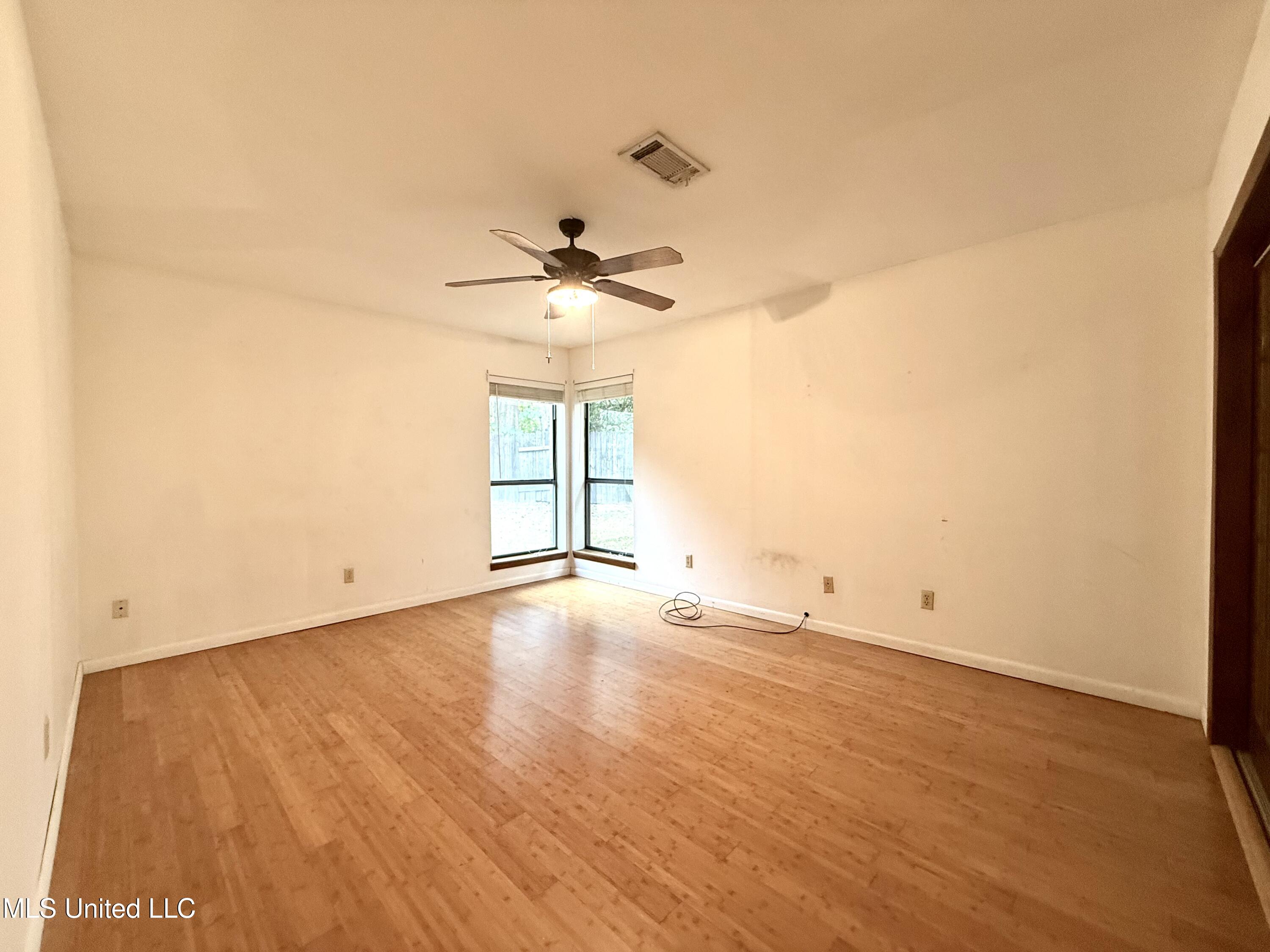 1301 Third Avenue Picayune, MS 39466 - Photo 25 of 55 IMG_8673