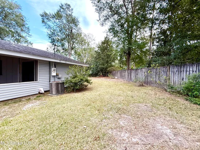 $179,999 | 1301 Third Avenue, Picayune, MS 39466
