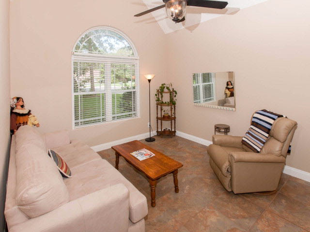 304 Bristol Way Foley, AL 36535 - Photo 19 of 45 Sitting Room