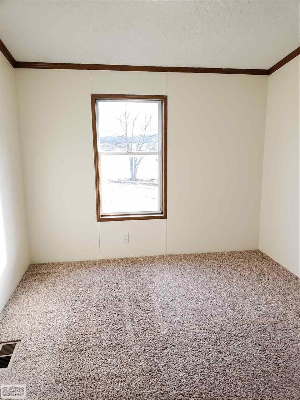 13470 Foley Road Emmett, MI 48022 - Photo 10 of 19 50001417-9.JPG