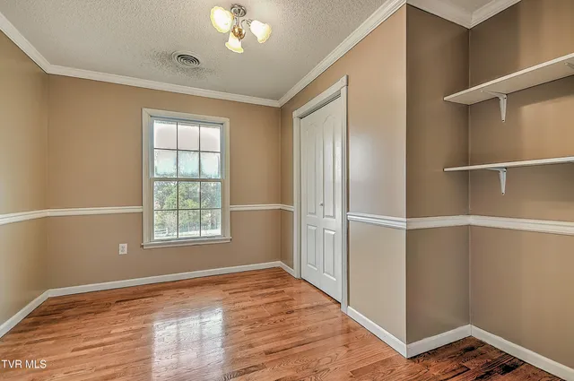 $500,000 | 1009 Muddy Creek Road, Piney Flats, TN 37686