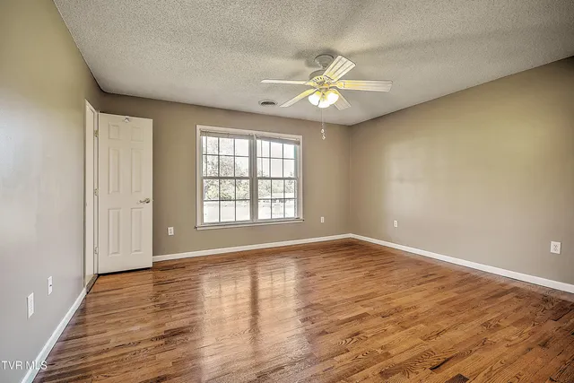 $500,000 | 1009 Muddy Creek Road, Piney Flats, TN 37686