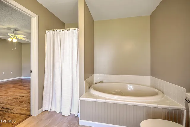 $500,000 | 1009 Muddy Creek Road, Piney Flats, TN 37686