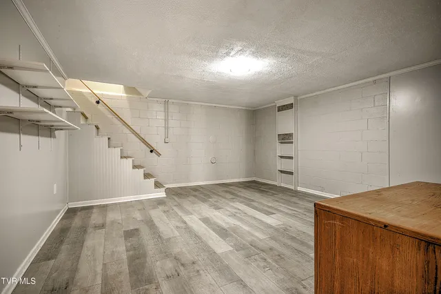 $500,000 | 1009 Muddy Creek Road, Piney Flats, TN 37686