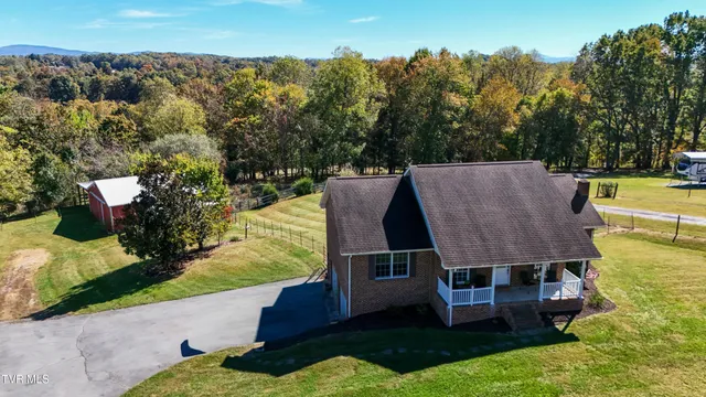 $500,000 | 1009 Muddy Creek Road, Piney Flats, TN 37686