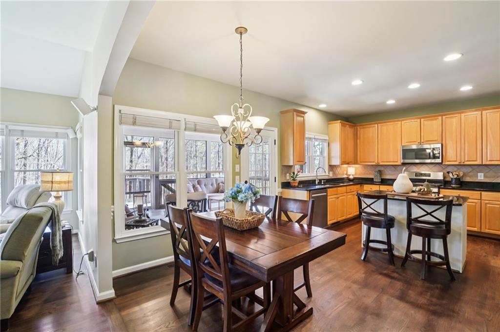 2690 Stonehill Way Cumming, GA 30041 - Photo 7 of 29