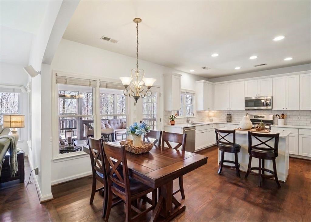 2690 Stonehill Way Cumming, GA 30041 - Photo 8 of 29