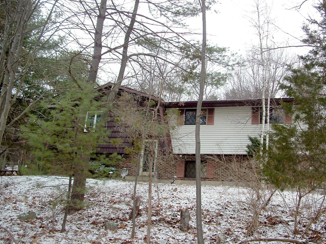 106 Helen Street Stroudsburg, PA 18360 - Photo 1 of 9 Front